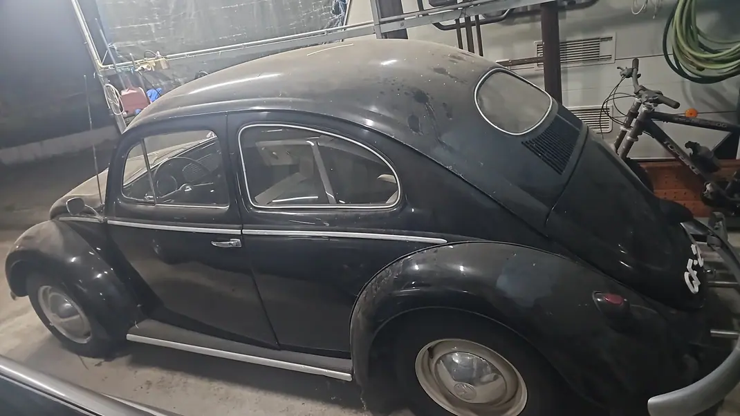 Volkswagen Carocha 1954 - 22000 EUR, 4500 km - AUTO.MOTO.pt - 4500km - foto 1 de 4