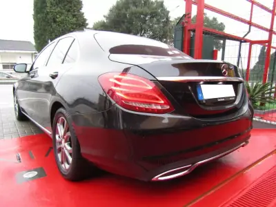 Mercedes-Benz C 200 2016 - 23900 EUR, 174130 km - 174130km - foto 17 de 22