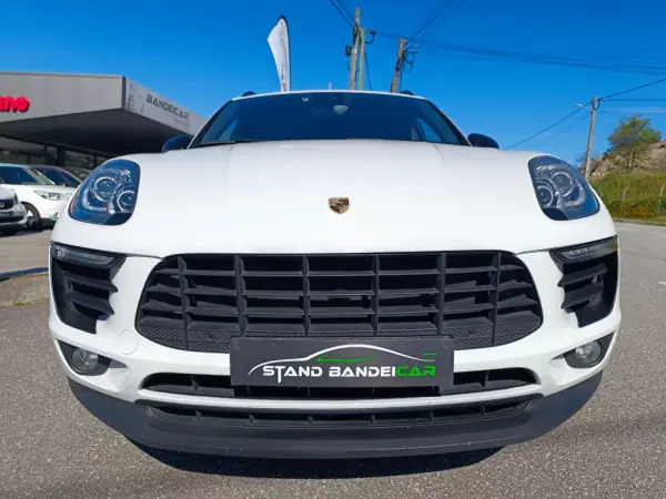 Porsche Macan 2016 - 45500 EUR, 155000 km - AUTO.MOTO.pt - 155000km - foto 4 de 32