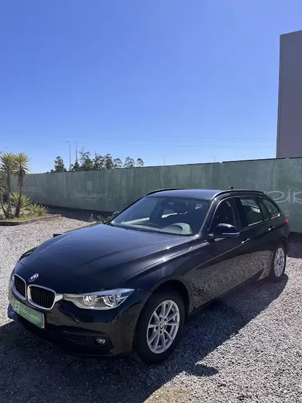 BMW 316 2018 - 16000 EUR, 236000 km - AUTO.MOTO.pt - 236000km - foto 4 de 15