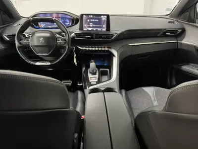 Peugeot 3008 2019 - 18990 EUR, 67000 km - AUTO.MOTO.pt - 67000km - foto 10 de 22