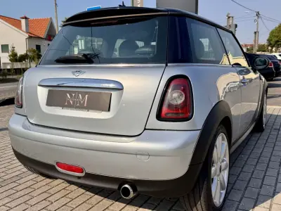 MINI 3 Portas 2007 - 6990 EUR, 220000 km - AUTO.MOTO.pt - 220000km - foto 6 de 18