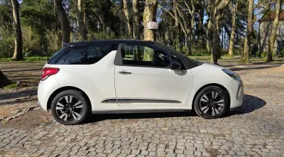 Citroën DS3 2015 - 9850 EUR, 185000 km - AUTO.MOTO.pt - 185000km - foto 10 de 19