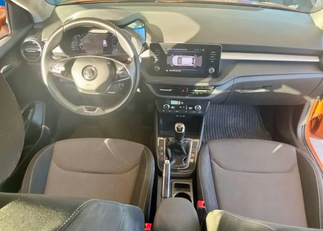 Skoda Fabia 2022 - 14450 EUR, 114500 km - 114500km - foto 6 de 9
