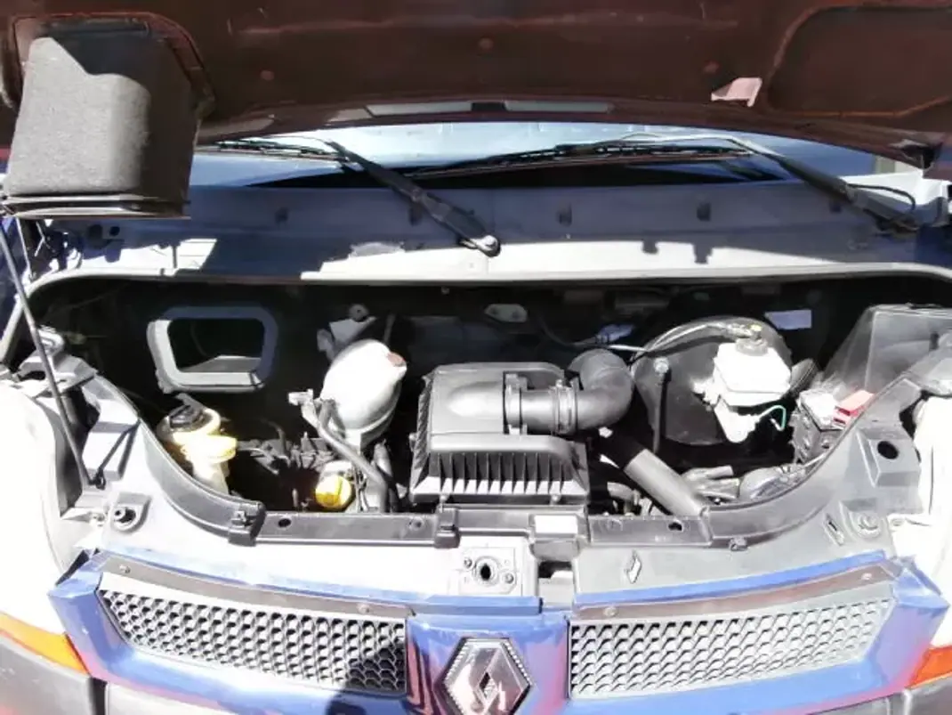 Renault MASTER 2.2DCI CAIXA ABERTA 2006 - 16200 EUR, 222778 km - AUTO.MOTO.pt - 222778km - foto 22 de 22