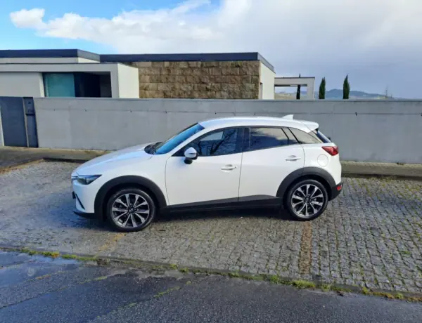 Mazda CX-3 2019 - 16500 EUR, 99000 km - AUTO.MOTO.pt - 99000km - foto 3 de 13