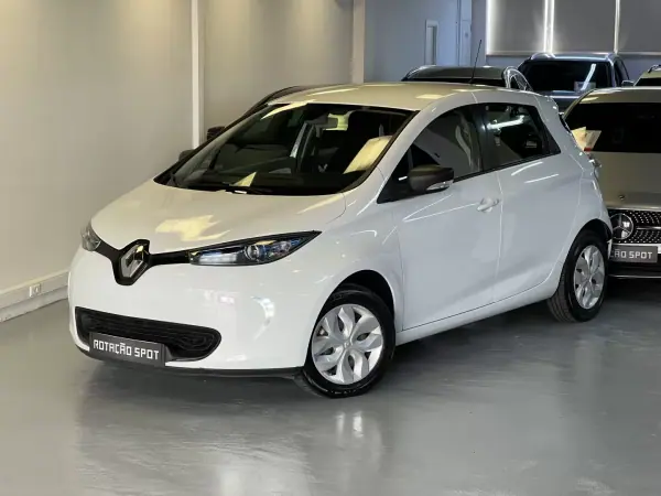 Renault Zoe 2018 - 10990 EUR, 130000 km - AUTO.MOTO.pt - 130000km - foto 10 de 36