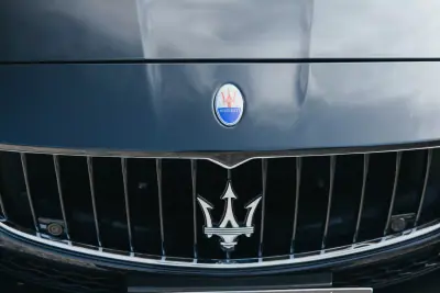 Maserati Quattroporte 2014 - 38900 EUR, 67105 km - AUTO.MOTO.pt - 67105km - foto 4 de 46