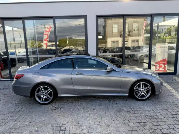 Mercedes-Benz E 220 2015 - 23999 EUR, 162000 km - AUTO.MOTO.pt - 162000km - foto 15 de 53