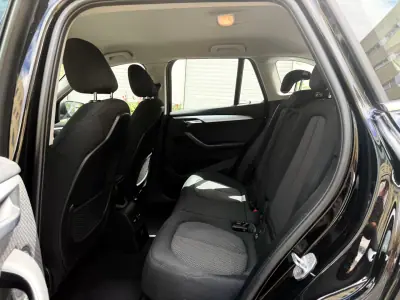 BMW X1 2019 - 19450 EUR, 183000 km - AUTO.MOTO.pt - 183000km - foto 11 de 15