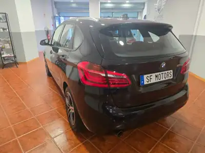 BMW 218 Active Tourer 2015 - 16980 EUR, 162866 km - AUTO.MOTO.pt - 162866km - foto 5 de 47