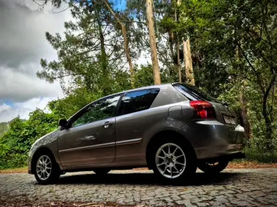 Toyota Corolla 2002 - 11900 EUR, 196000 km - AUTO.MOTO.pt - 196000km - foto 8 de 23