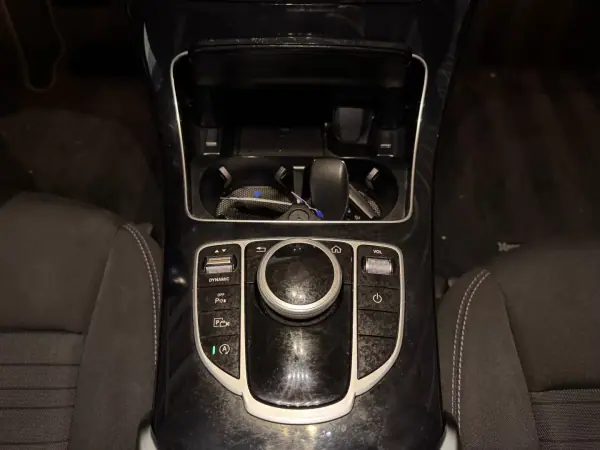 Mercedes-Benz C 180 2019 - 23000 EUR, 145879 km - AUTO.MOTO.pt - 145879km - foto 19 de 23