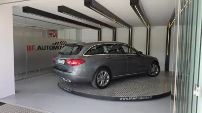 Mercedes-Benz C 180 2017 - 19900 EUR, 83139 km - AUTO.MOTO.pt - 83139km - foto 4 de 53