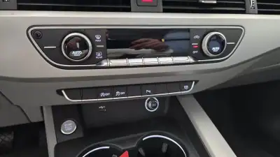Audi A4 2020 - 26900 EUR, 85888 km - AUTO.MOTO.pt - 85888km - foto 43 de 58