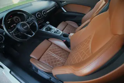 Audi TT Coupé 2015 - 23990 EUR, 242950 km - 242950km - foto 13 de 28