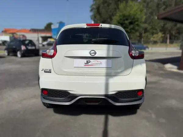 Nissan Juke 2016 - 11750 EUR, 127000 km - AUTO.MOTO.pt - 127000km - foto 6 de 19