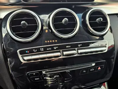 Mercedes-Benz C 180 2016 - 15000 EUR, 250000 km - 250000km - foto 22 de 30