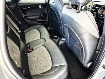 MINI Cooper S 2015 - 19850 EUR, 126722 km - AUTO.MOTO.pt - 126722km - foto 6 de 10