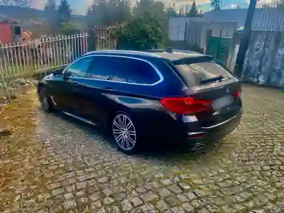 BMW 520 2019 - 26950 EUR, 268120 km - AUTO.MOTO.pt - 268120km - foto 18 de 18