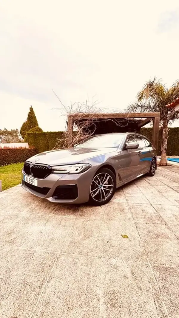 BMW 530e 2021 - 36900 EUR, 118296 km - AUTO.MOTO.pt - 118296km - foto 2 de 31