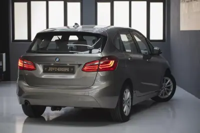 BMW 216 Active Tourer 2015 - 12750 EUR, 196513 km - AUTO.MOTO.pt - 196513km - foto 42 de 43