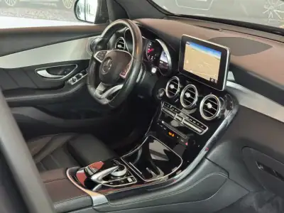 Mercedes-Benz GLC 250 2016 - 34990 EUR, 117193 km - AUTO.MOTO.pt - 117193km - foto 16 de 23