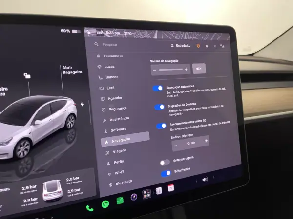Tesla Model Y 2023 - 39500 EUR, 48000 km - 48000km - foto 26 de 43