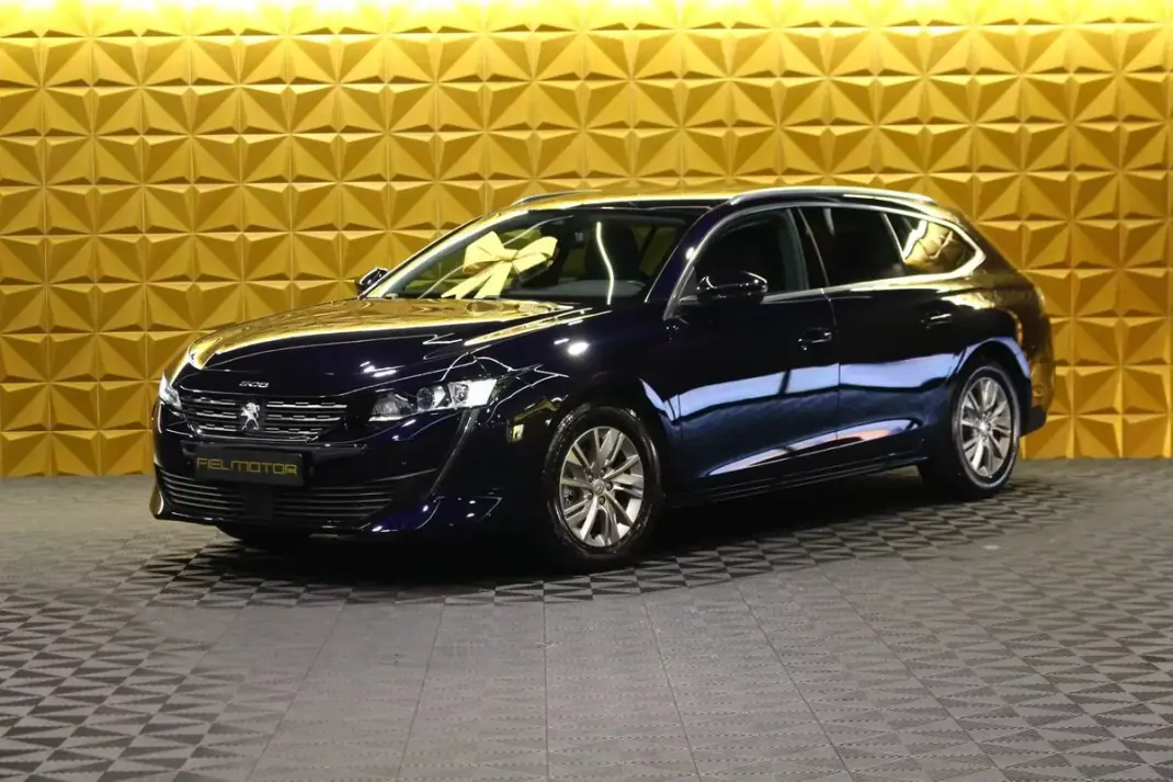 Peugeot 508 SW 2020 - 17800 EUR, 78000 km - AUTO.MOTO.pt - 78000km - foto 1 de 33