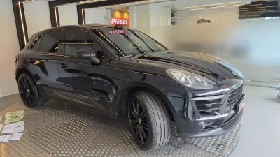 Porsche Macan 2014 - 33900 EUR, 211992 km - AUTO.MOTO.pt - 211992km - foto 18 de 58