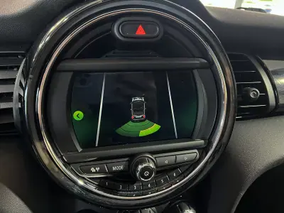 MINI Cooper 2019 - 24800 EUR, 28470 km - AUTO.MOTO.pt - 28470km - foto 17 de 31