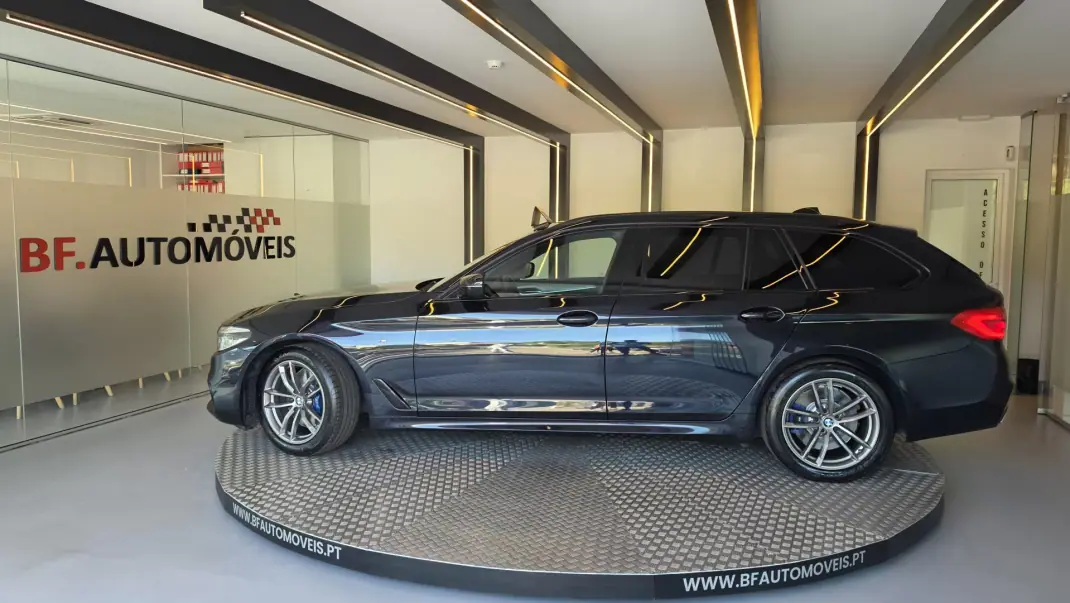 BMW 525 2019 - 31500 EUR, 84679 km - AUTO.MOTO.pt - 84679km - foto 15 de 67