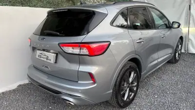 Ford Kuga 2022 - 16400 EUR, 119000 km - 119000km - foto 6 de 12