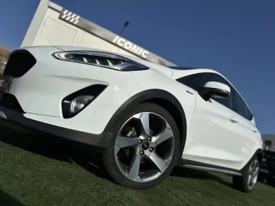 Ford Fiesta 2018 - 11990 EUR, 138000 km - AUTO.MOTO.pt - 138000km - foto 4 de 48