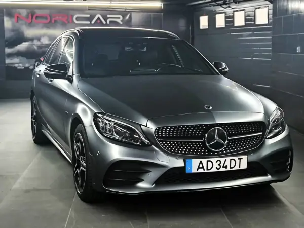 Mercedes-Benz C 300 2020 - 27950 EUR, 161000 km - AUTO.MOTO.pt - 161000km - foto 10 de 41