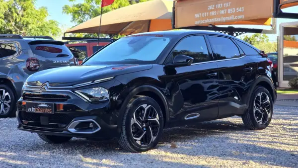 Citroën C4 2023 - 17950 EUR, 17700 km - AUTO.MOTO.pt - 17700km - foto 4 de 26