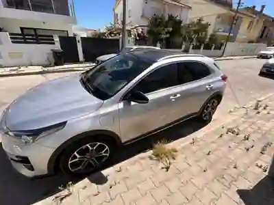 Kia XCeed 2021 - 19500 EUR, 166100 km - 166100km - foto 5 de 14
