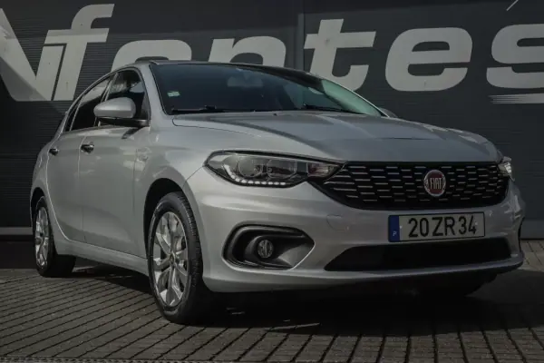 Fiat Tipo 2019 - 11880 EUR, 100620 km - AUTO.MOTO.pt - 100620km - foto 4 de 22