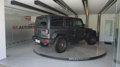 Jeep Wrangler Unlimited 2018 - 49500 EUR, 104894 km - AUTO.MOTO.pt - 104894km - foto 7 de 63