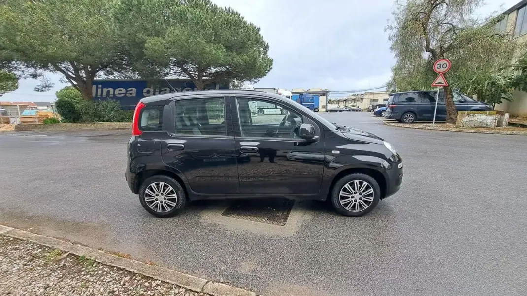 Fiat Panda 2017 - 6890 EUR, 109923 km - 109923km - foto 16 de 43