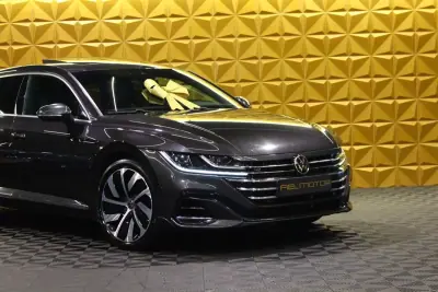 Volkswagen Arteon 2021 - 25400 EUR, 209040 km - AUTO.MOTO.pt - 209040km - foto 7 de 40
