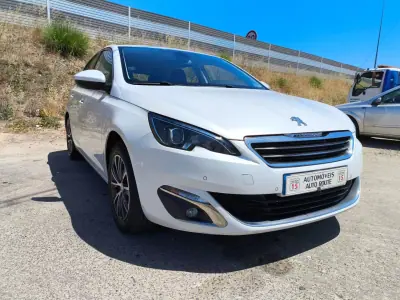 Peugeot 308 2016 - 160500km