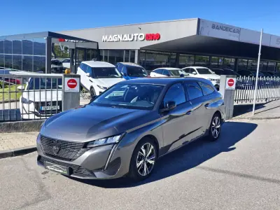 Peugeot 308 2022 - 130000km