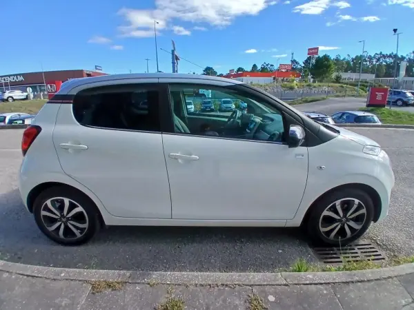 Citroën C1 2018 - 8960 EUR, 70600 km - AUTO.MOTO.pt - 70600km - foto 4 de 23