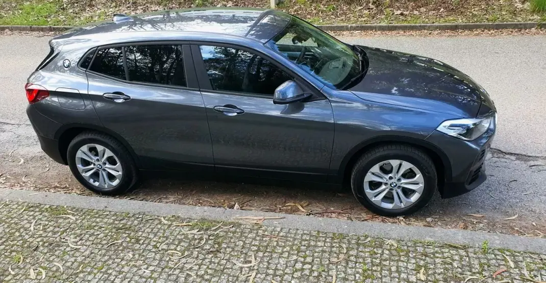 BMW X2 2021 - 22990 EUR, 100000 km - AUTO.MOTO.pt - 100000km - foto 8 de 21