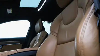 Volvo S90 2016 - 24750 EUR, 266000 km - AUTO.MOTO.pt - 266000km - foto 45 de 50