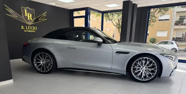 Mercedes-Benz SL 43 AMG 2024 - 125000 EUR, 12500 km - AUTO.MOTO.pt - 12500km - foto 34 de 40