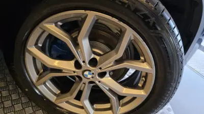 BMW X3 2018 - 26900 EUR, 209342 km - AUTO.MOTO.pt - 209342km - foto 49 de 65