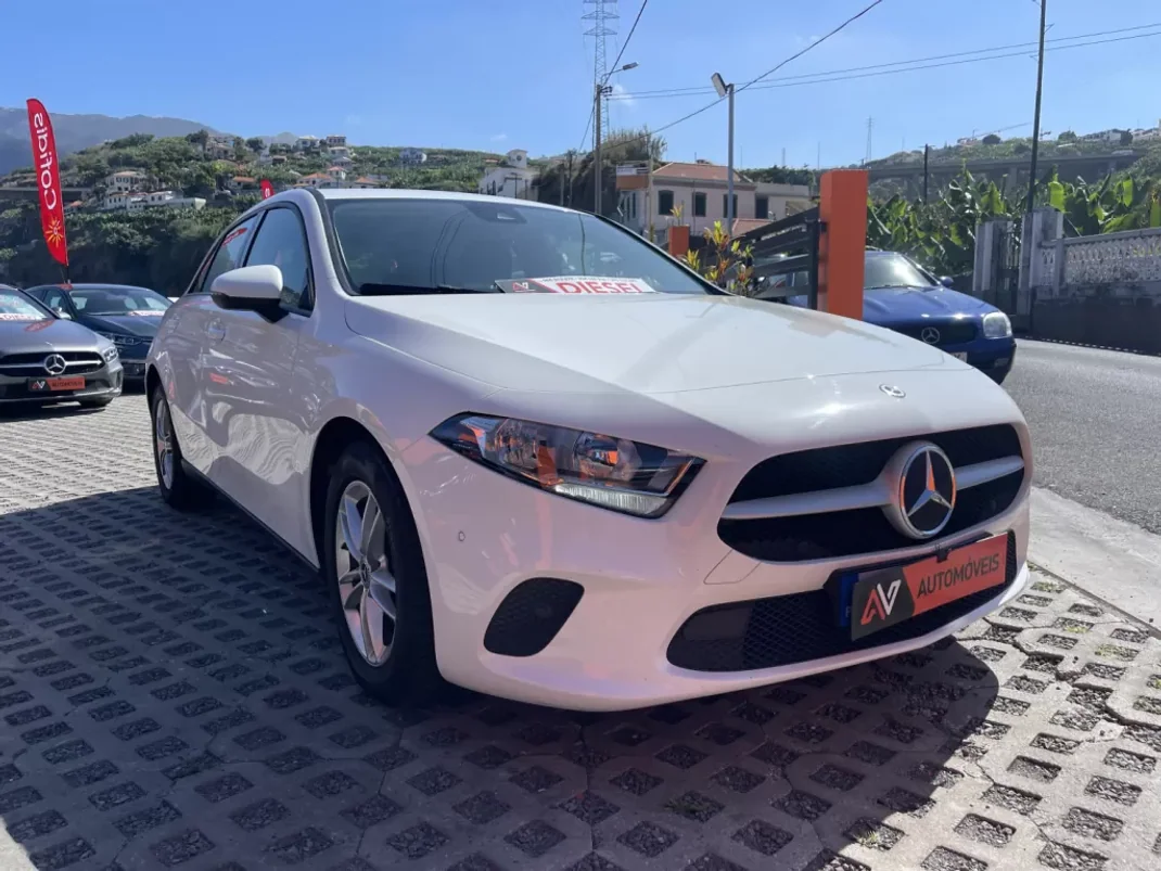Mercedes-Benz A 180 2018 - 20950 EUR, 168400 km - AUTO.MOTO.pt - 168400km - foto 1 de 12