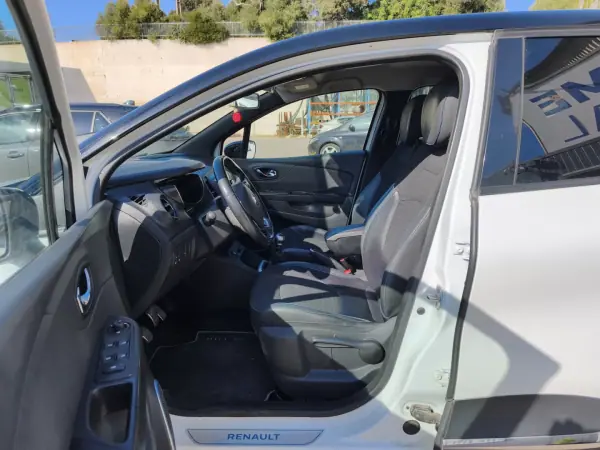 Renault Captur 2017 - 9900 EUR, 203500 km - 203500km - foto 5 de 14